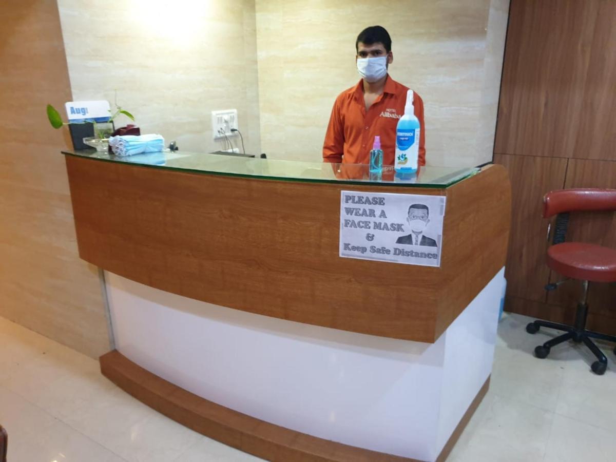 Hotel Alibaba Mumbai Exterior foto