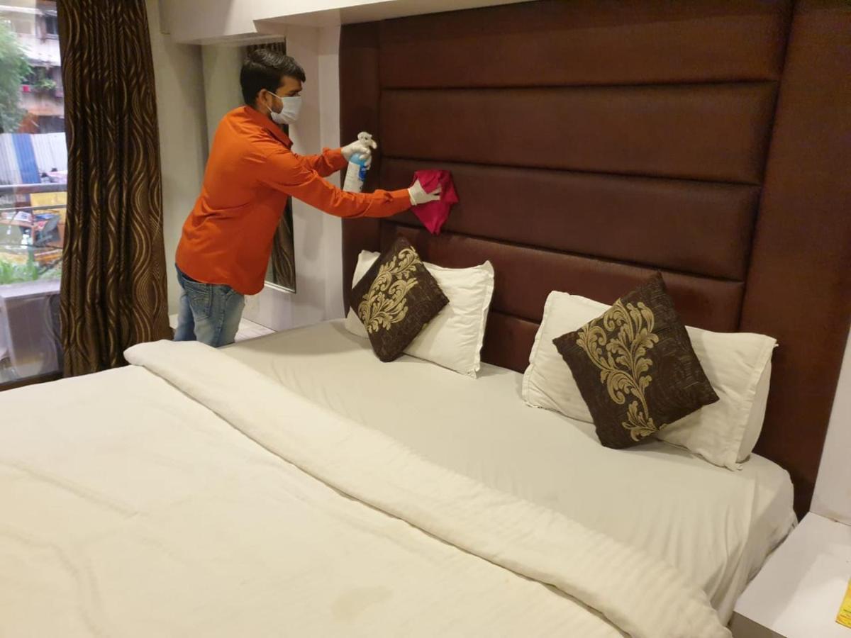 Hotel Alibaba Mumbai Exterior foto