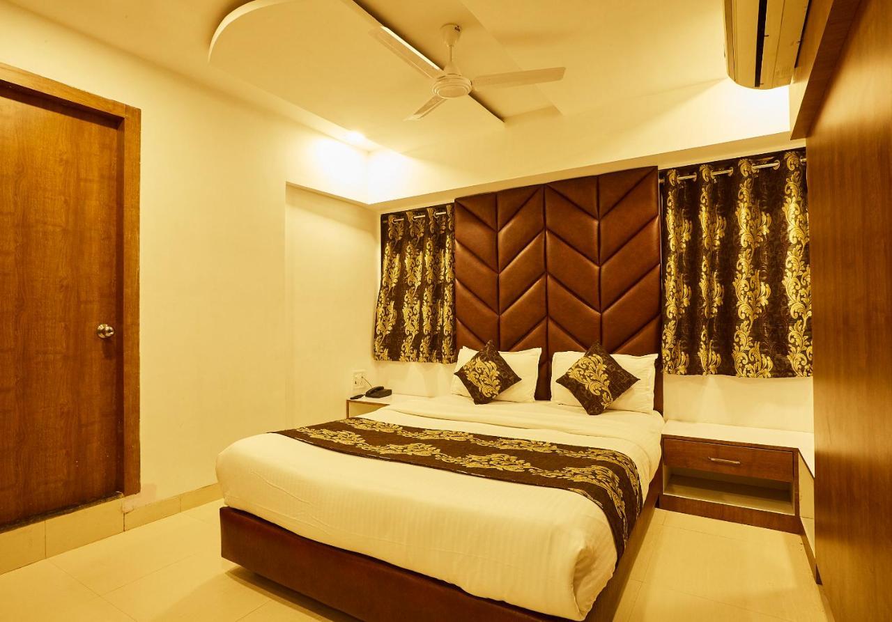Hotel Alibaba Mumbai Exterior foto