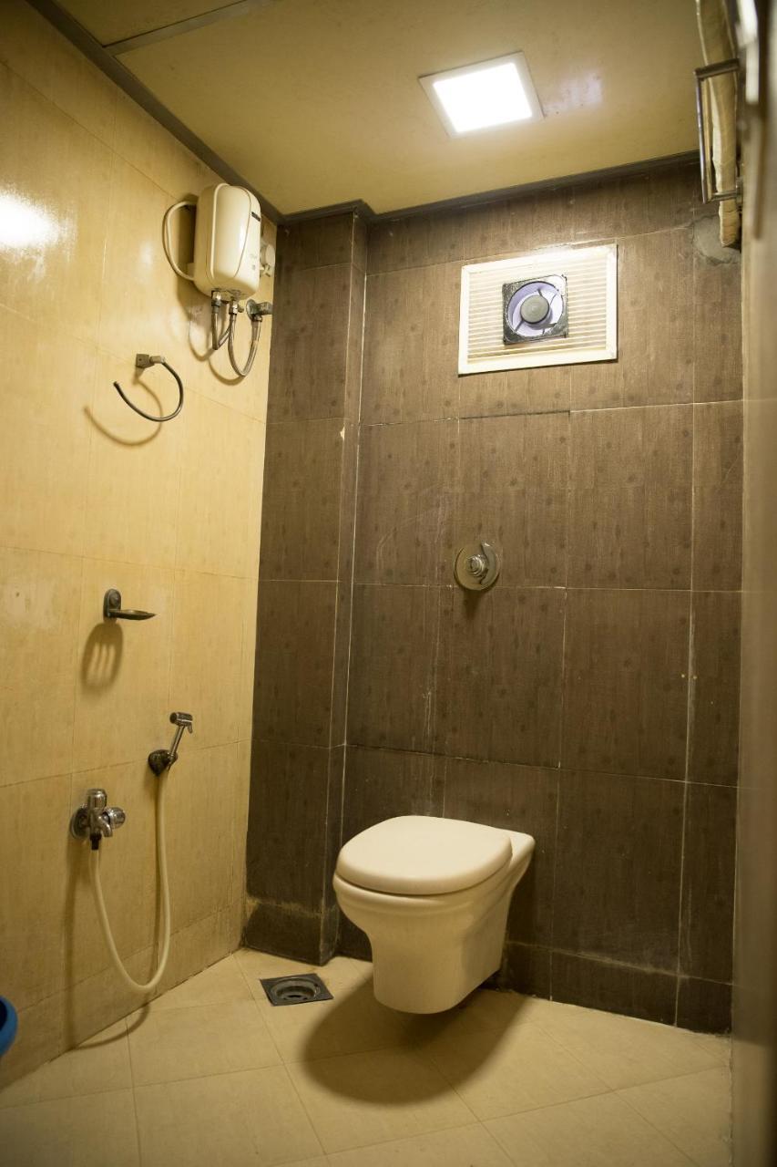 Hotel Alibaba Mumbai Exterior foto
