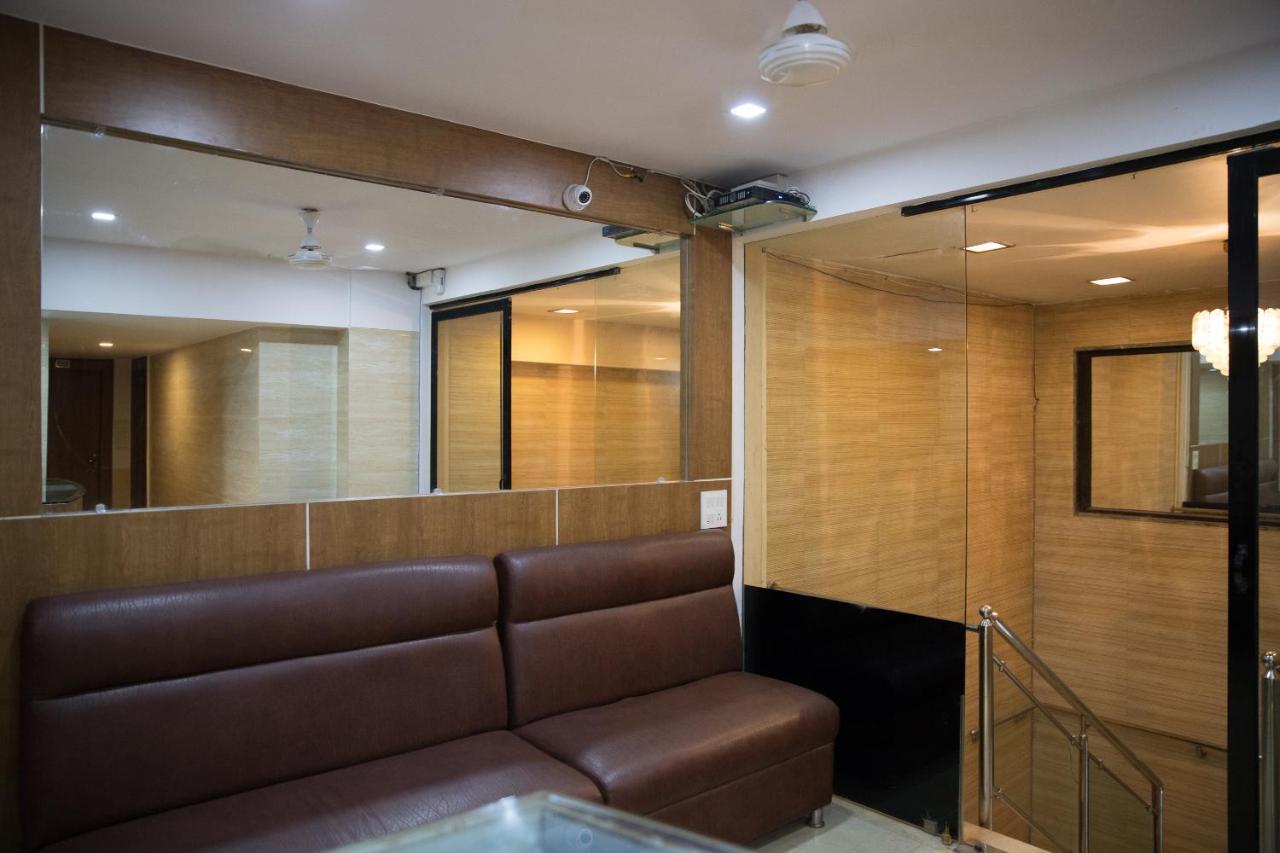 Hotel Alibaba Mumbai Exterior foto